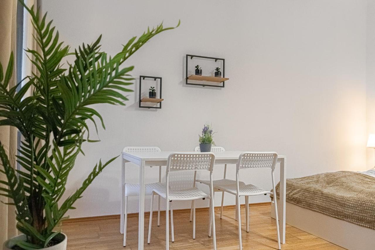 Pleasing 2br Apt.-perfect For Longstays * Viena